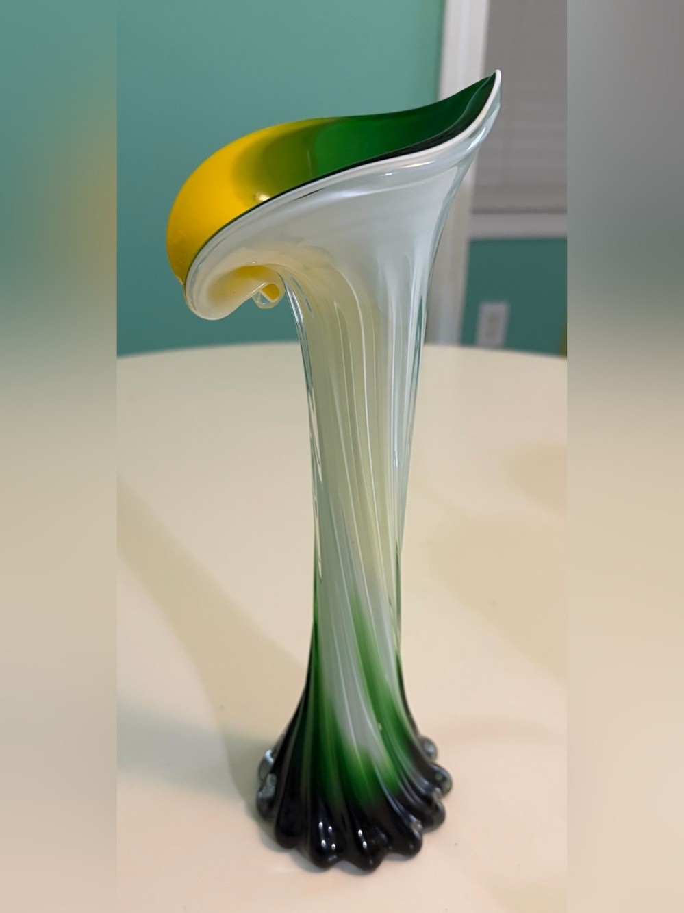 Vintage Jack in the Pulpit Blown Art Glass Vase Yellow and Green Calla Lily